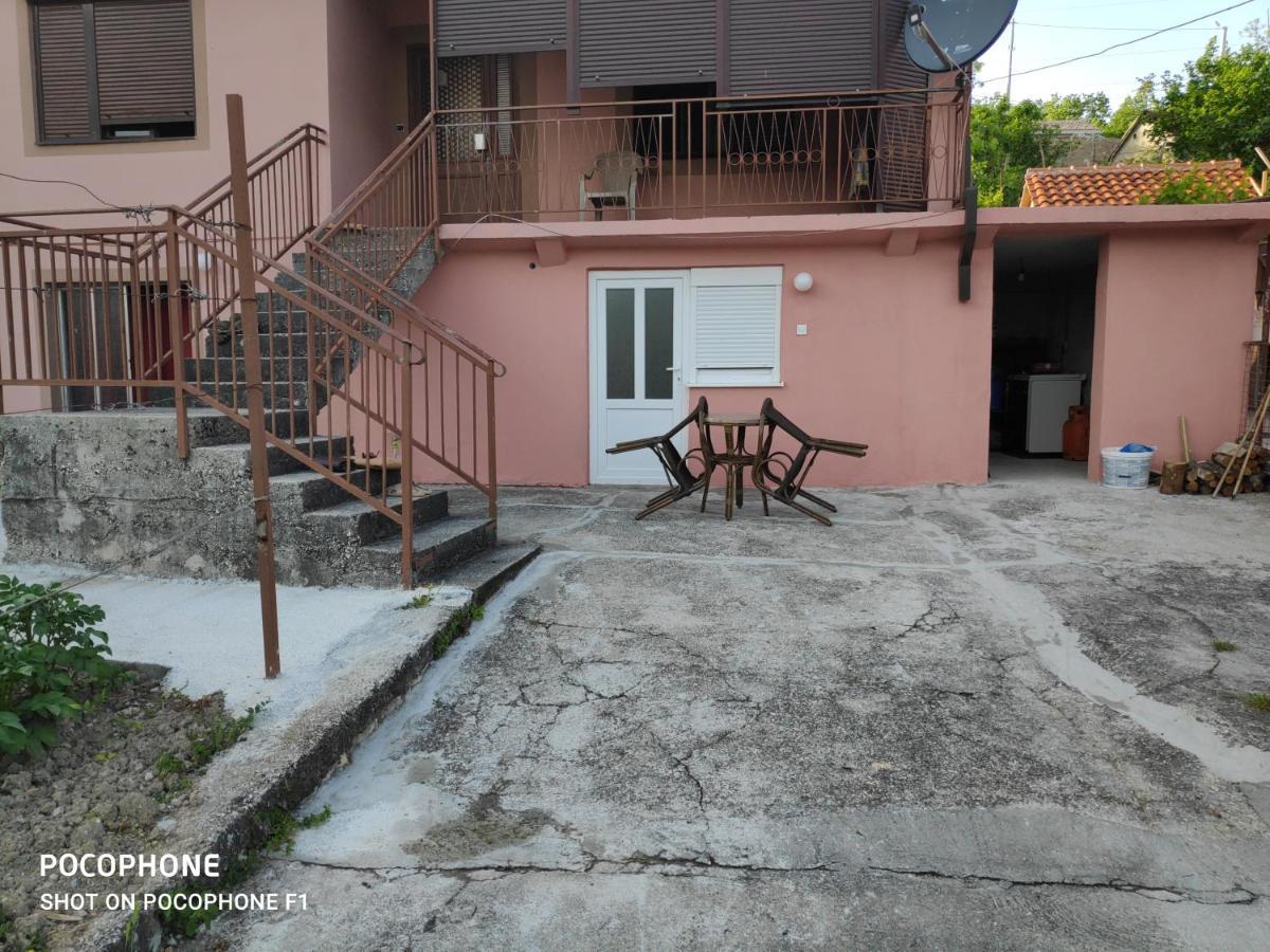 Apartman Pavle 2 Virpazar Exteriér fotografie